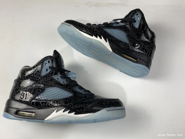 Retro AIR Doernbecher Jordan 5 633068-010 0621
